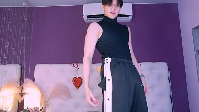 Snapshot of just_gay_ chatting on March 2025 07:23:01 PM just gay online show from March 2025 07:23:01 PM