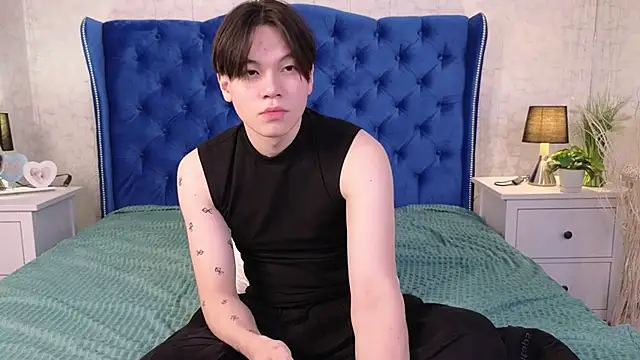 Snapshot of just_gay_ chatting on March 2025 04:02:02 AM just gay online show from March 2025 04:02:02 AM