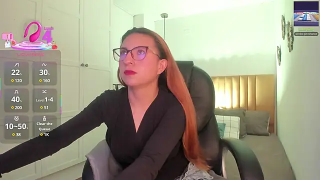 fer angel  online show from February 2025 01:33:01 PM