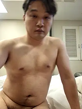 Snapshot of offwhite777 chatting on November 2025 02:30:01 PM offwhite777 online show from November 2025 02:30:01 PM