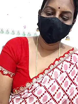 Snapshot of Tamil_Meera12 chatting on September 2025 06:37:02 AM Tamil Meera12 online show from September 2025 06:37:02 AM