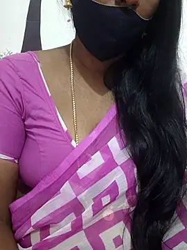 Snapshot of Tamil_Meera12 chatting on October 2025 06:54:01 AM Tamil Meera12 online show from October 2025 06:54:01 AM