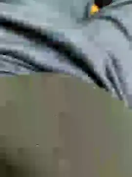 Snapshot of NAvoglia chatting on February 2025 09:40:01 PM NAvoglia online show from February 2025 09:40:01 PM