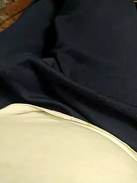 Snapshot of NAvoglia chatting on February 2025 08:55:01 PM NAvoglia online show from February 2025 08:55:01 PM