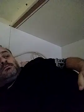 Snapshot of NAvoglia chatting on October 2025 02:59:02 PM NAvoglia online show from October 2025 02:59:02 PM