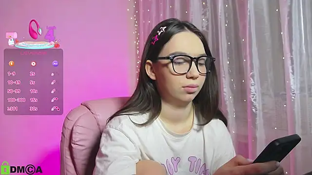 Arianahot777 online show from November 2025 10:09:01 PM