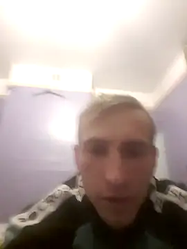 BigKyle2025 online show from November 2025 07:38:01 PM