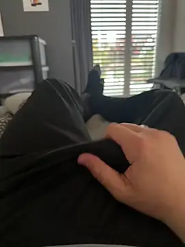 colin1277 online show from April 2026 04:45:02 PM