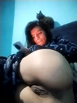 Ariell Kieran online show from February 2026 03:39:01 AM