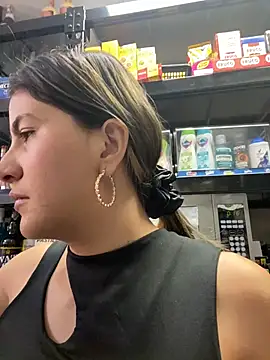 Snapshot of Andrea18_blonde chatting on April 2026 08:37:01 PM Andrea18 blonde online show from April 2026 08:37:01 PM