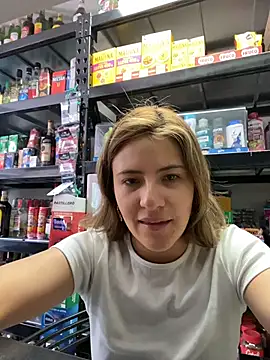 Andrea18 blonde online show from July 2026 03:03:02 PM