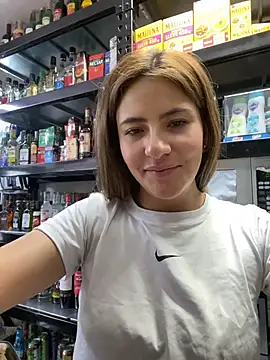 Andrea18 blonde online show from July 2026 07:41:02 PM