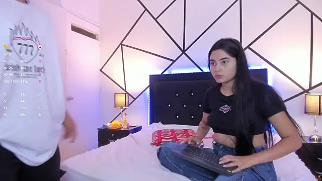 Liiam smith  online show from March 2025 09:45:01 PM