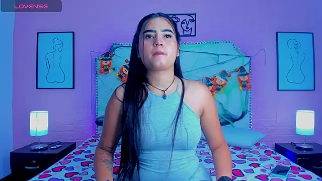  Emma whiitee  online show from October 2025 12:55:01 PM