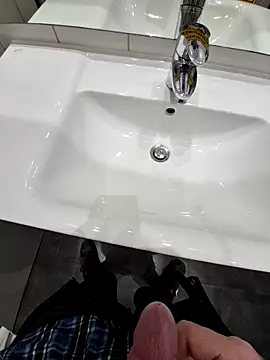 Oli0203xh online show from March 2026 07:51:02 PM