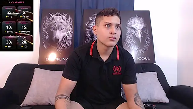 Snapshot of JohanSmith chatting on February 2025 09:11:02 PM JohanSmith online show from February 2025 09:11:02 PM