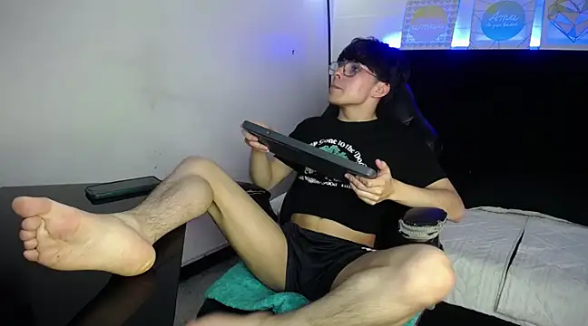 PepperTwink online show from February 2025 12:28:01 PM