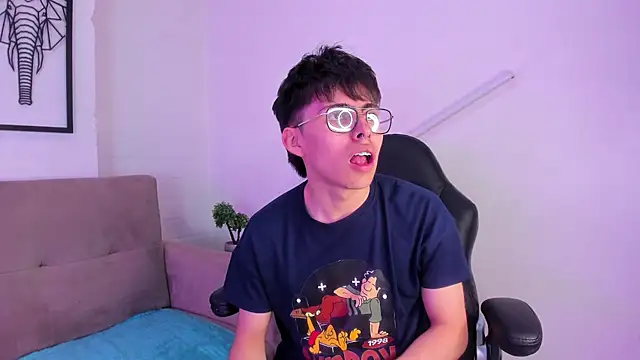 PepperTwink online show from March 2025 12:48:01 PM