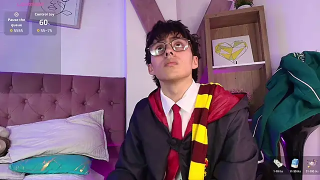 PepperTwink online show from October 2025 05:30:01 PM