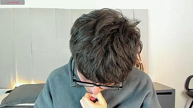 PepperTwink online show from April 2026 04:08:01 PM