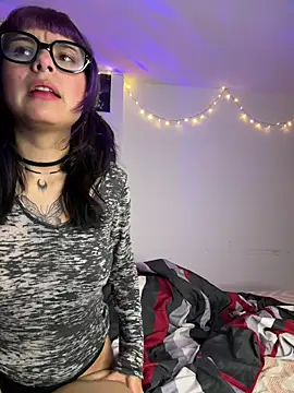 mavimist   online show from March 2026 01:45:01 AM