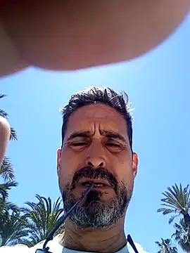 Snapshot of jonymoreno chatting on May 2026 12:03:02 PM jonymoreno online show from May 2026 12:03:02 PM