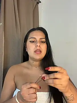 Snapshot of antonella_rod chatting on May 2026 07:41:01 PM antonella rod online show from May 2026 07:41:01 PM