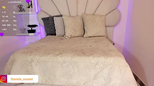 Danielaangelina online show from October 2025 05:38:01 AM