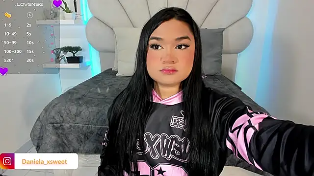 Danielaangelina online show from February 2026 04:33:01 AM