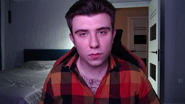 honey furry online show from September 2025 10:22:02 PM