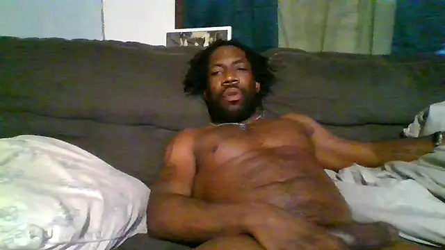 Snapshot of BigDMann40 chatting on February 2025 08:31:01 PM BigDMann40 online show from February 2025 08:31:01 PM