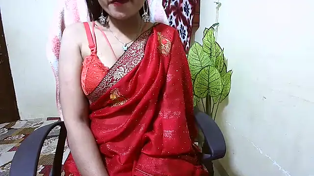 Rubi-Ji online show from November 2025 06:07:01 PM