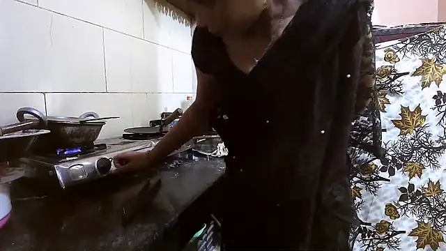 Rubi-Ji online show from November 2025 03:56:01 AM