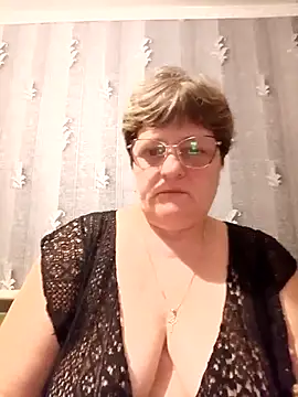 Snapshot of ElzaJewel chatting on April 2026 01:08:01 AM ElzaJewel online show from April 2026 01:08:01 AM