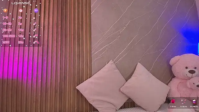 Snapshot of ariana_jhonson1 chatting on March 2026 12:42:02 PM ariana jhonson1 online show from March 2026 12:42:02 PM