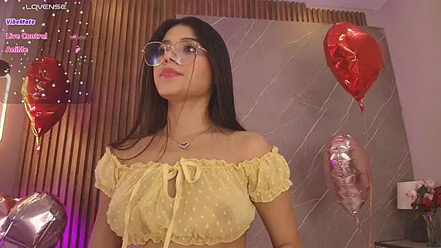 Snapshot of ariana_jhonson1 chatting on April 2026 01:41:01 PM ariana jhonson1 online show from April 2026 01:41:01 PM