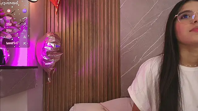 Snapshot of ariana_jhonson1 chatting on April 2026 12:27:02 PM ariana jhonson1 online show from April 2026 12:27:02 PM