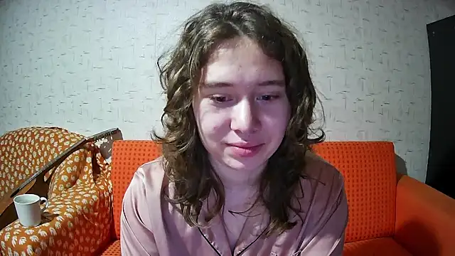 girliemilk online show from November 2025 09:20:01 PM