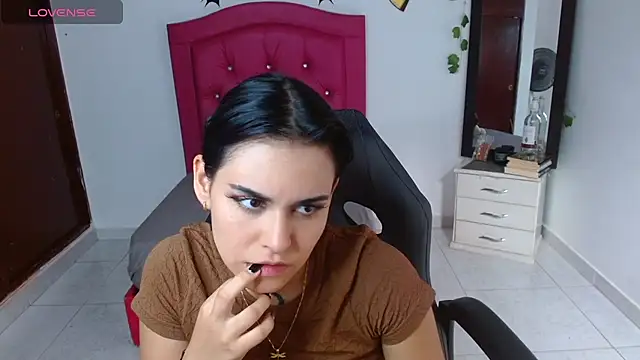Snapshot of veronica_luar chatting on August 2026 07:49:02 PM veronica luar online show from August 2026 07:49:02 PM