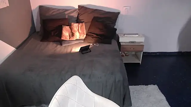 LeaBigboobs online show from February 2025 01:08:01 PM