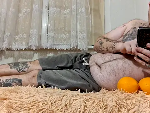 Snapshot of vitek1110 chatting on November 2025 05:15:02 PM vitek1110 online show from November 2025 05:15:02 PM