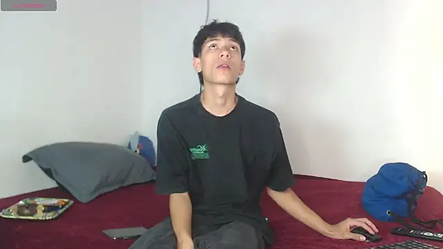 Snapshot of the_murderer chatting on March 2025 01:46:02 AM the murderer online show from March 2025 01:46:02 AM