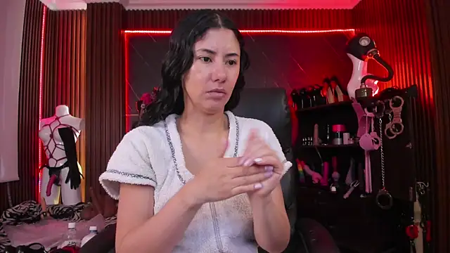 XiaQueen online show from October 2025 11:22:02 AM