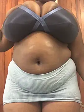 Snapshot of servingBigTitis chatting on February 2025 07:50:02 AM servingBigTitis online show from February 2025 07:50:02 AM