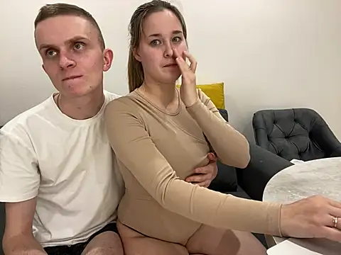 alisanikita online show from February 2025 07:09:01 PM