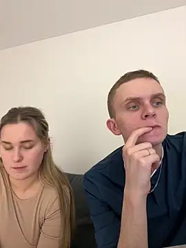 alisanikita online show from February 2025 02:31:02 PM