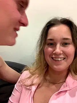 alisanikita online show from September 2025 07:36:01 PM