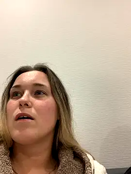 alisanikita online show from September 2025 06:52:01 PM