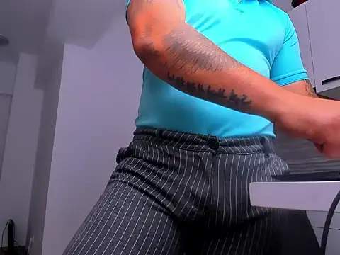 ZackMasterss online show from May 2026 10:50:03 PM