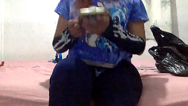 sharonlopez9611 online show from November 2025 04:07:02 AM